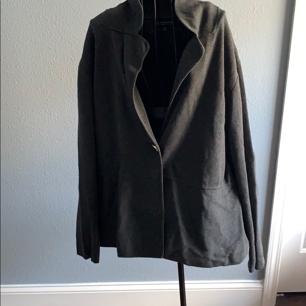 Jones New York gray sweater